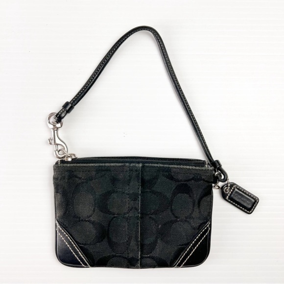 COACH Signature Black Wristlet Clutch Vintage Classic C Pattern Silver Zipper - Picture 1 of 6